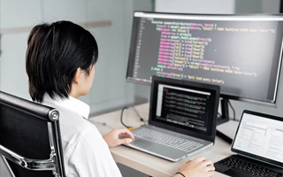 澳门 ,php声明和调用变量的符号是什么？